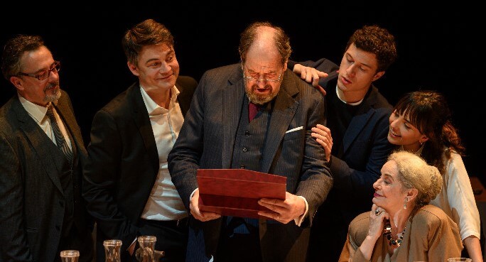 Crítica: Justícia - Guillem Clua s'estrena a la Sala Gran del TNC per la porta GRAN Crítica: Justícia - Guillem Clua s'estrena a la Sala Gran del TNC per la porta GRAN