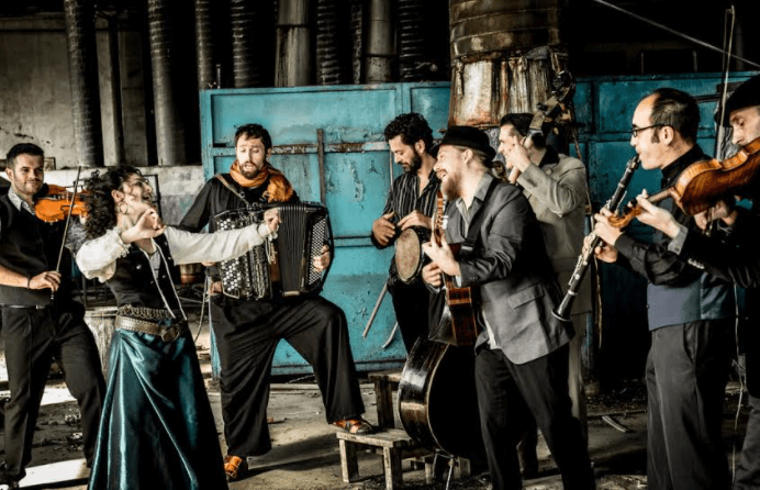 Barcelona Gipsy balKan Orchestra llega el 25 de octubre al CAT